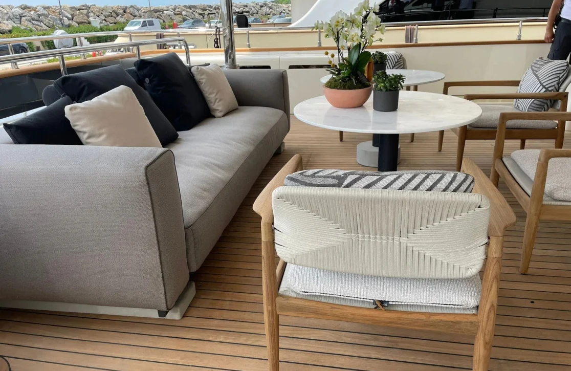 An image of Aero yacht