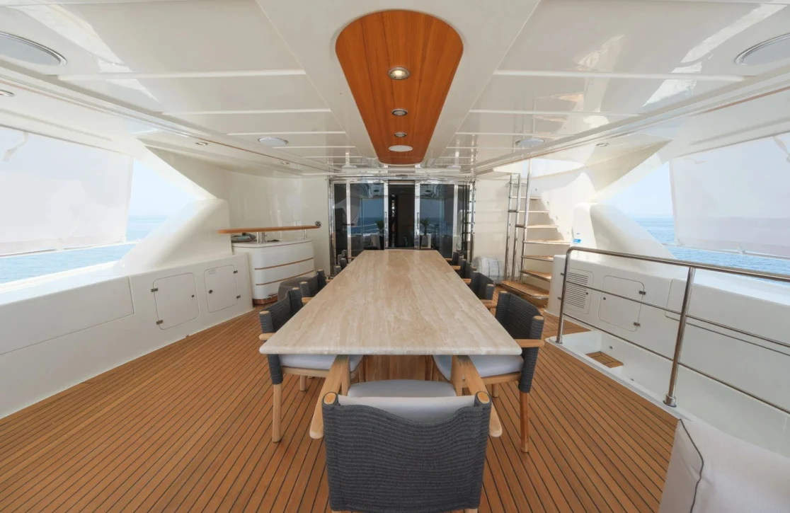 An image of Aero yacht