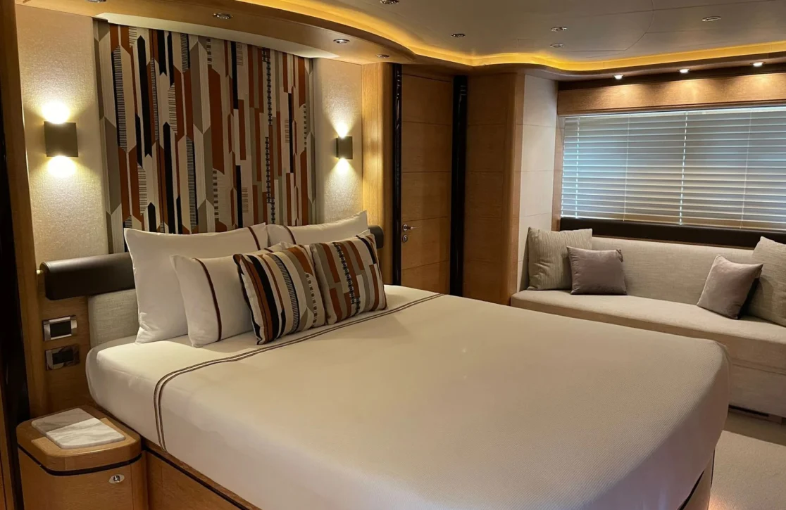 An image of Aero yacht
