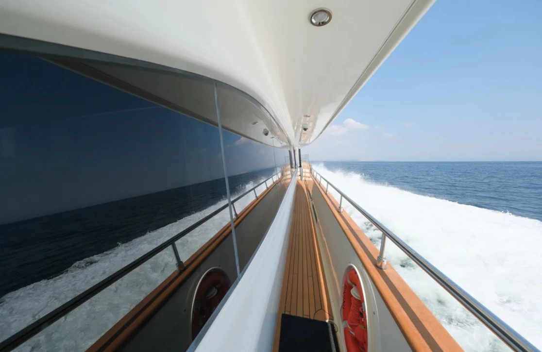 An image of Aero yacht