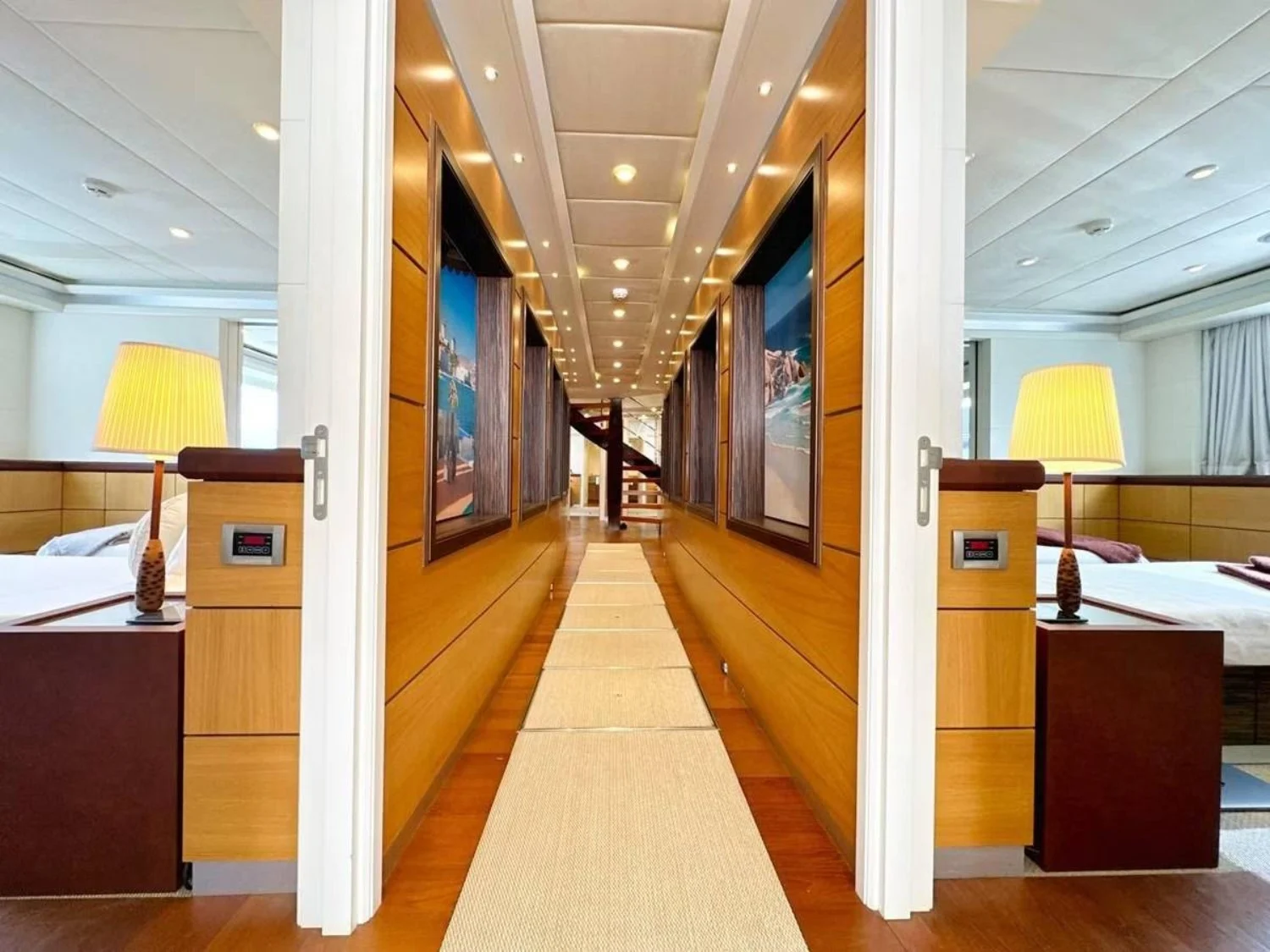 A preview of interior Hallway