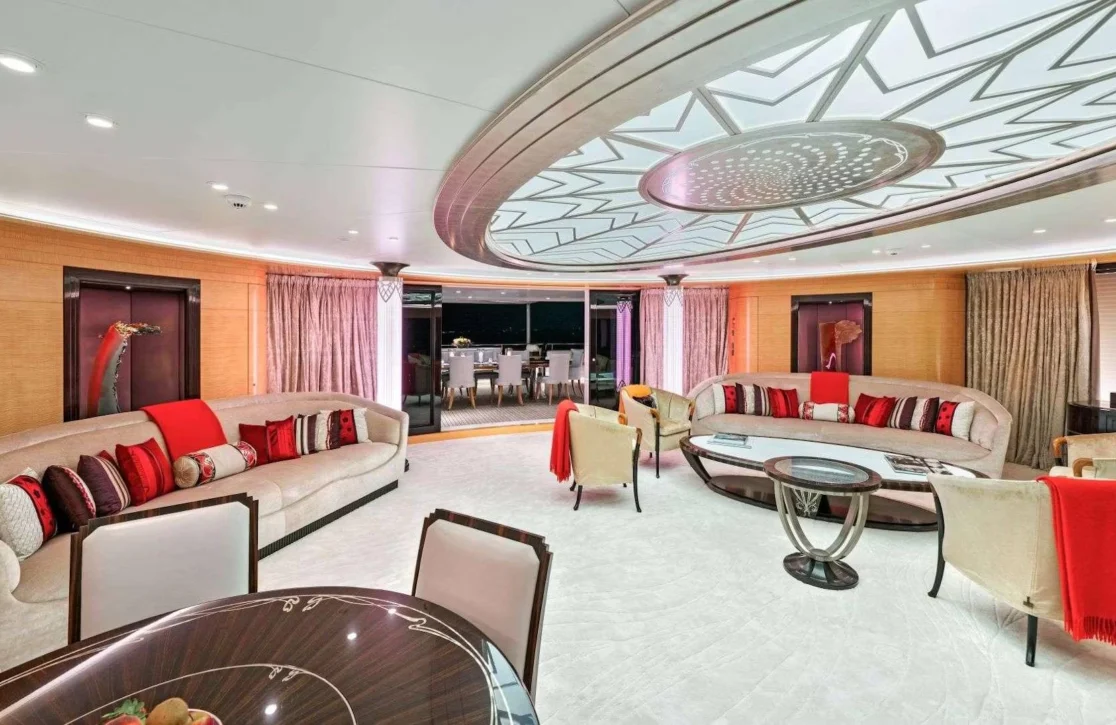 An image of Amaryllis yacht