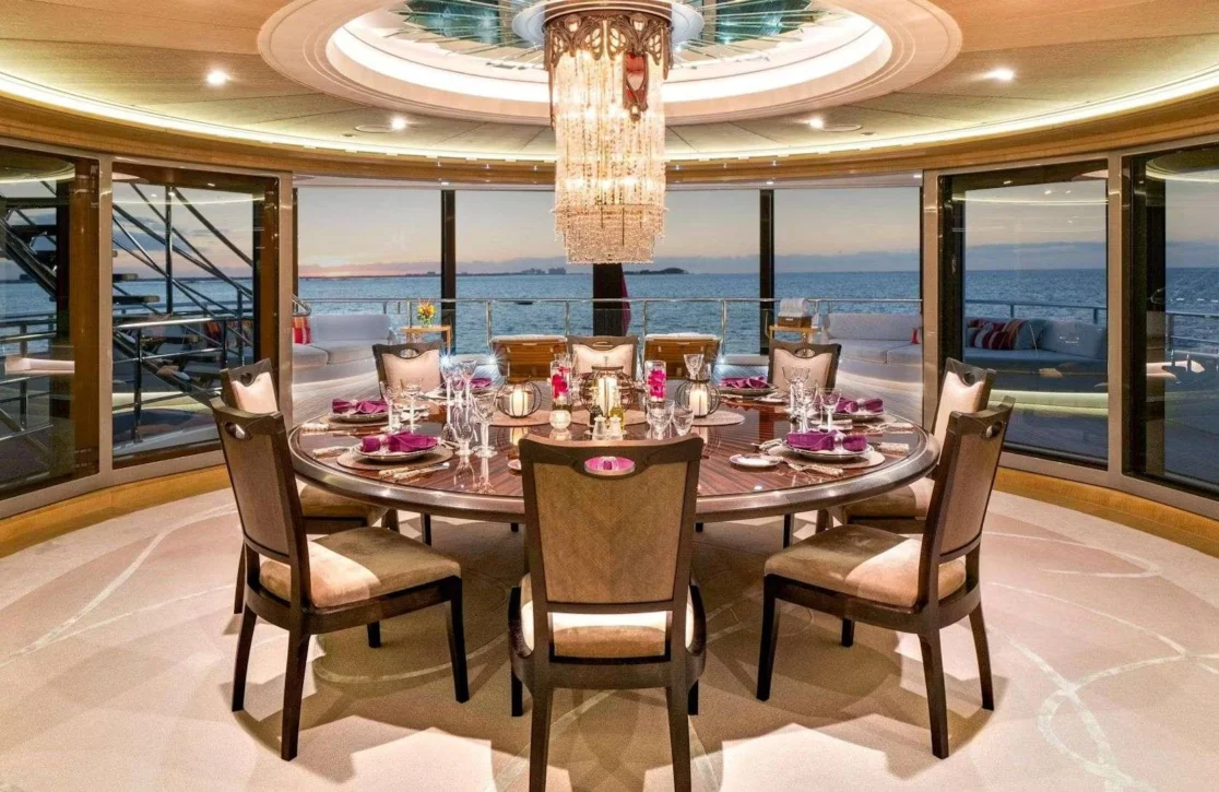 An image of Amaryllis yacht
