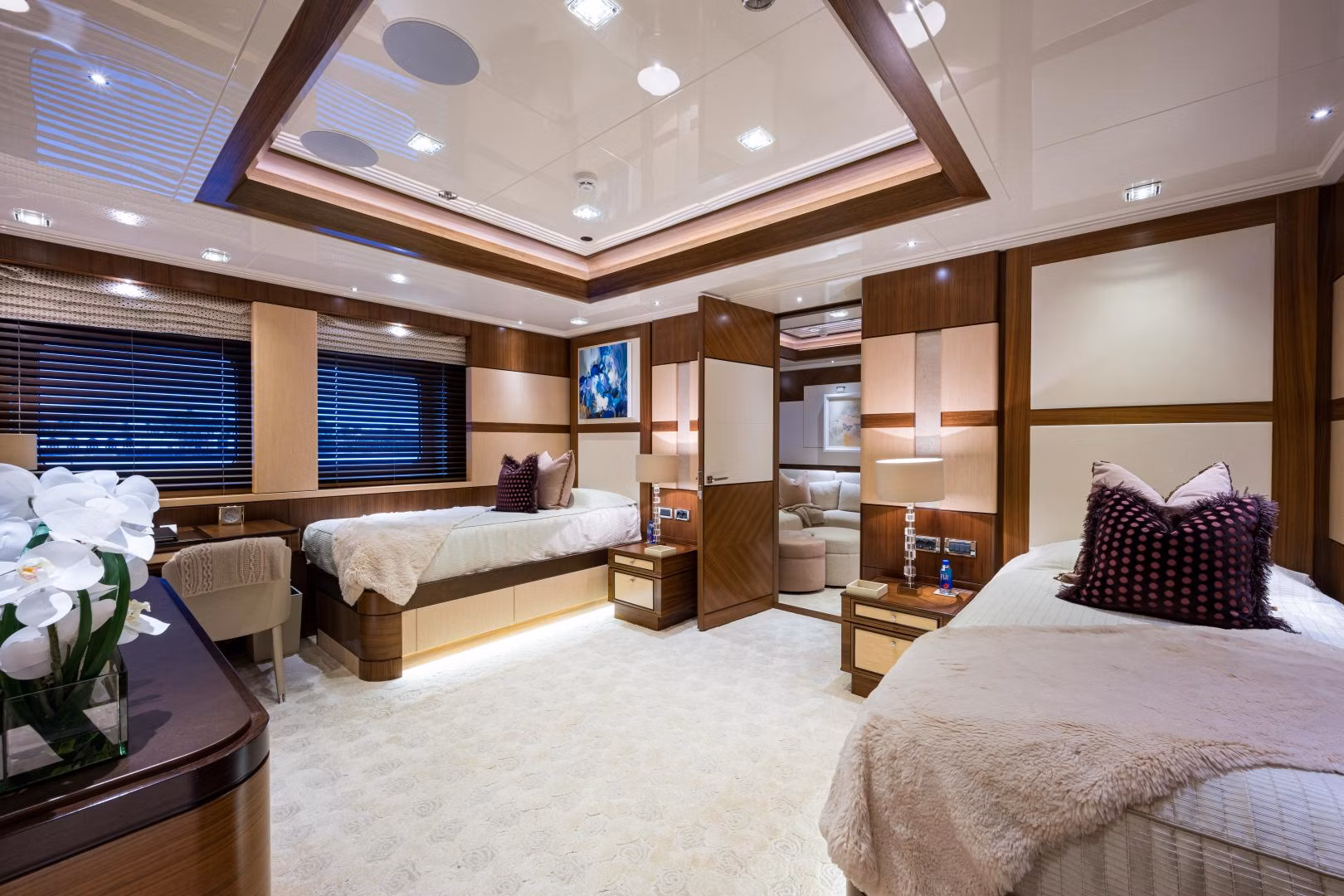 An image of Quantum Of Solace yacht