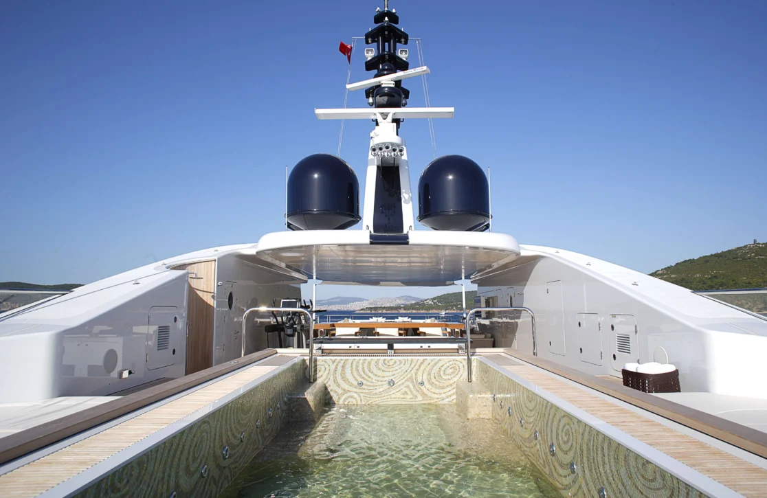 An image of Quantum Of Solace yacht