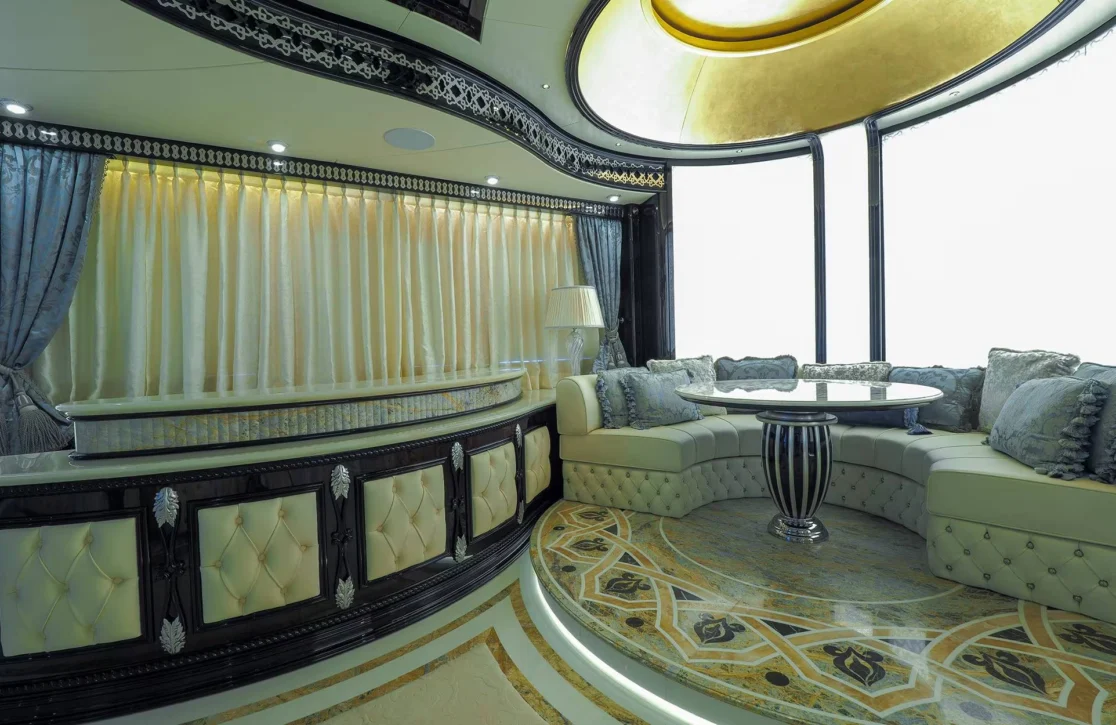 An image of Elements yacht