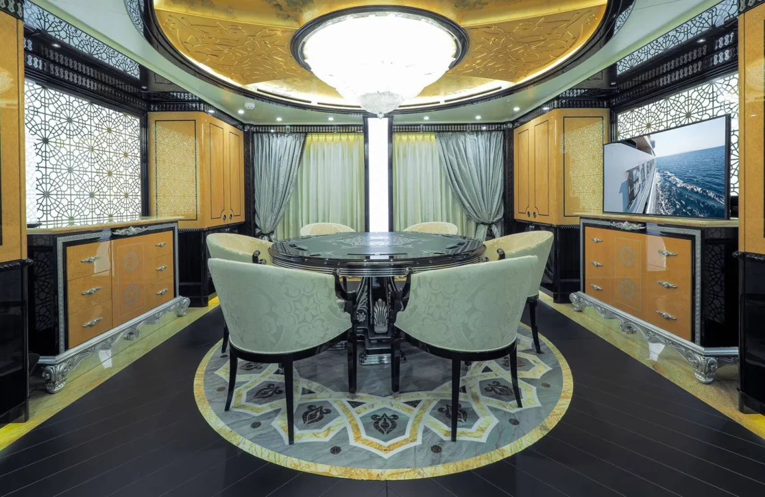 An image of Elements yacht