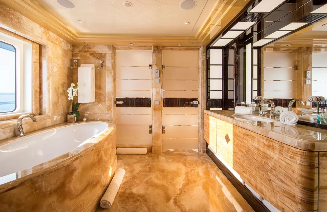 An image of Arience yacht