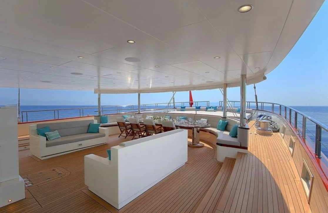 An image of Meira yacht
