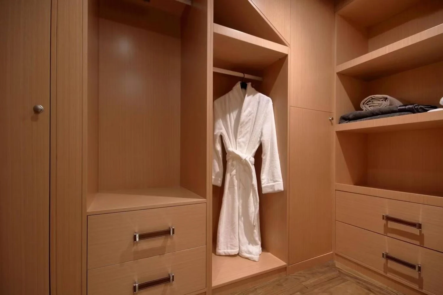 A preview of interior Closet