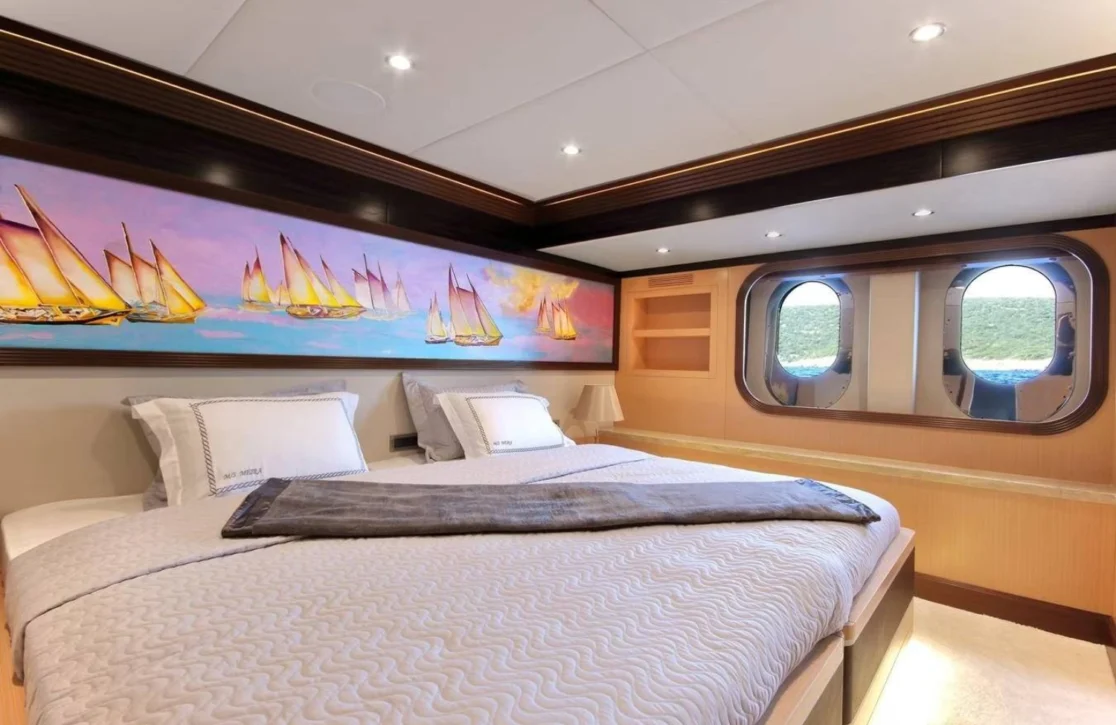 An image of Meira yacht
