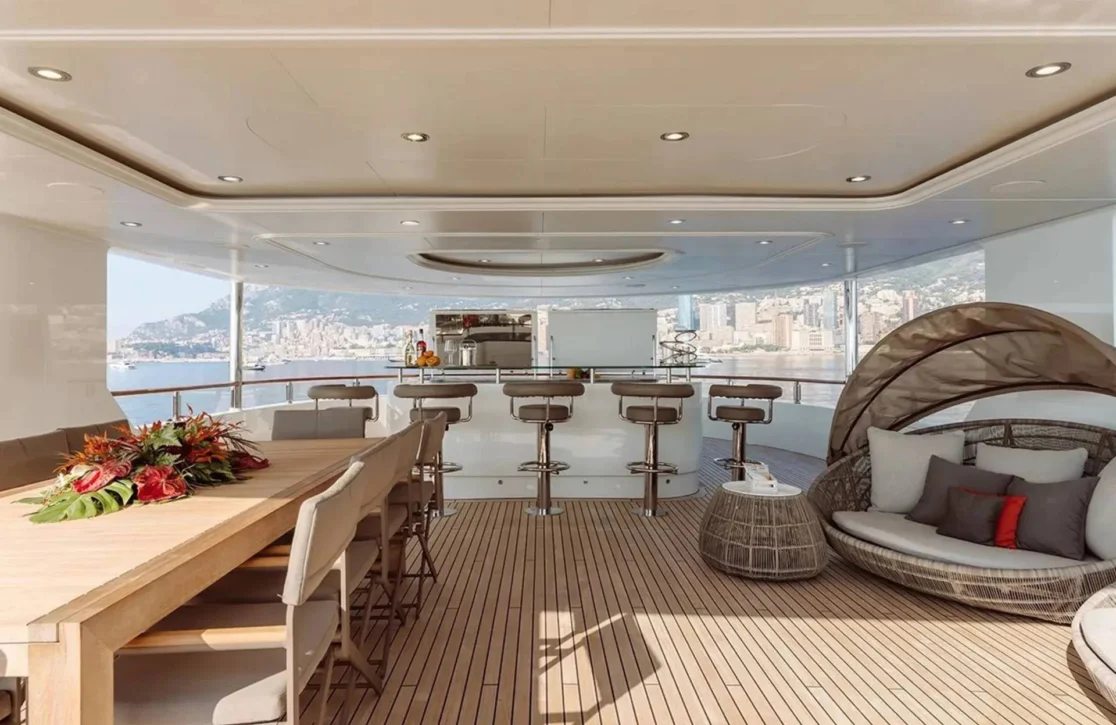 An image of Incal yacht