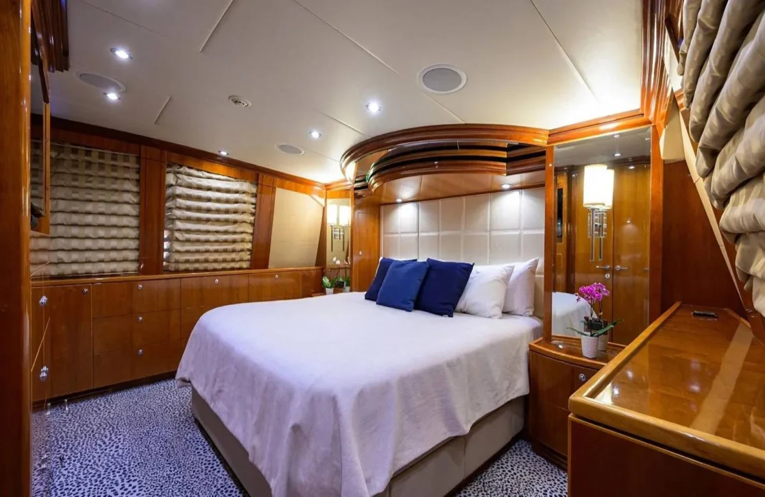 An image of Ozsea yacht