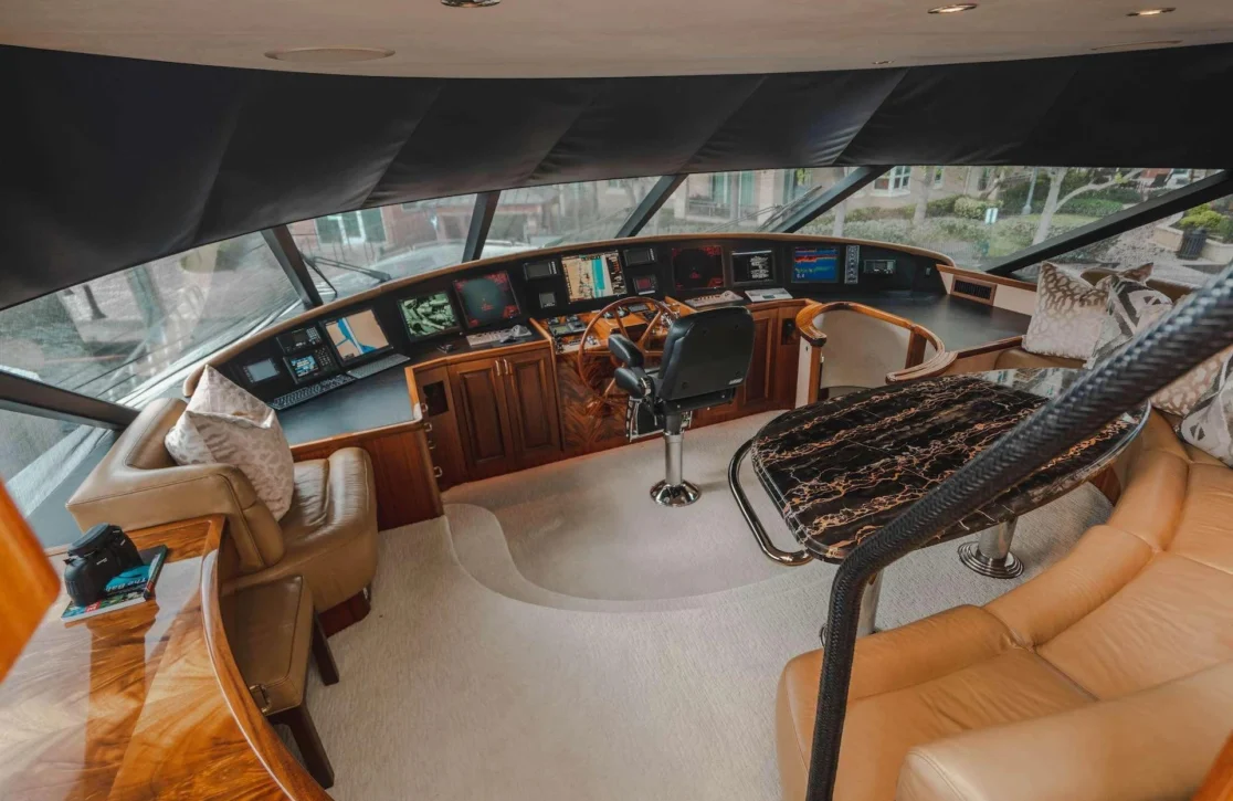 An image of Now Or Never yacht