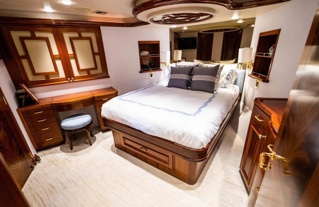 An image of Wild Kingdom yacht