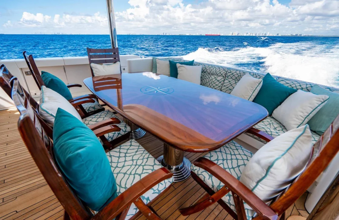 An image of Wild Kingdom yacht
