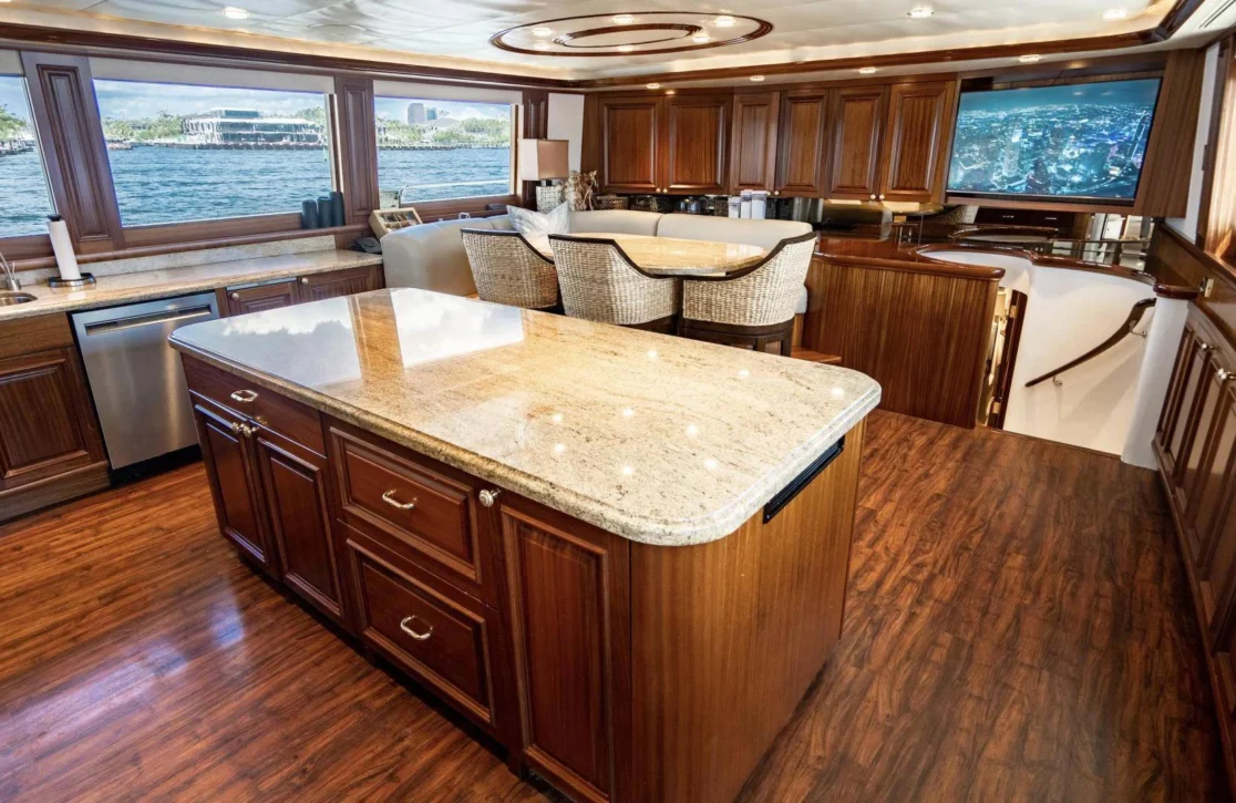 An image of Wild Kingdom yacht