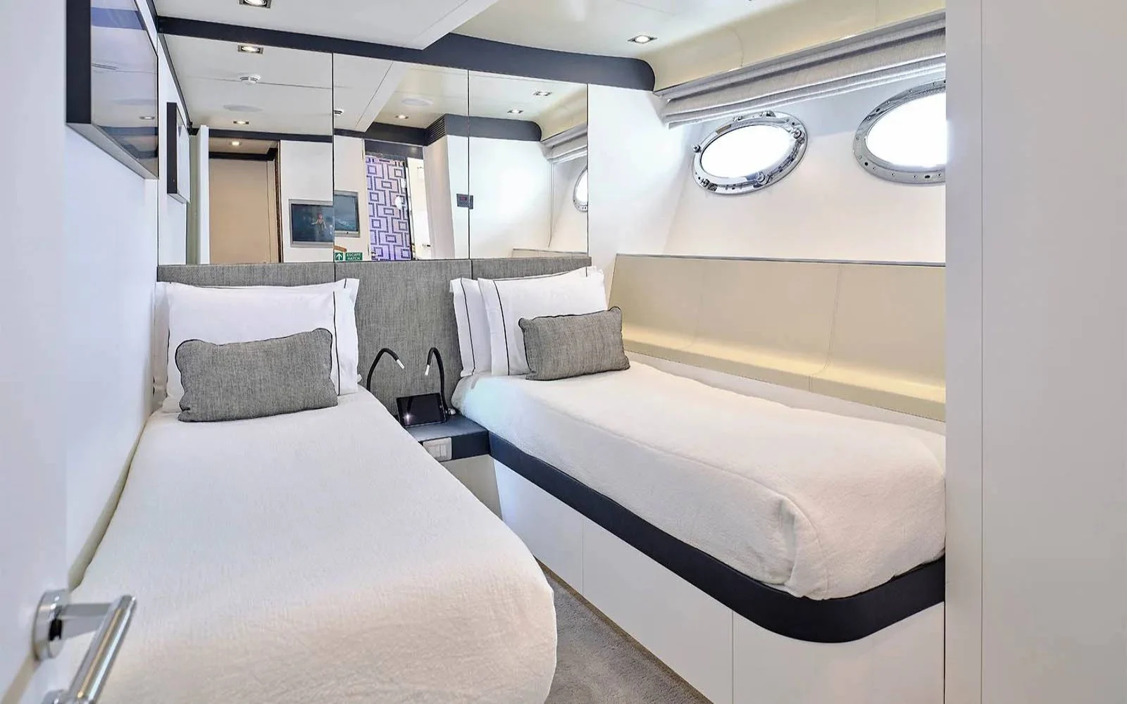 A preview of interior Bedroom cabin