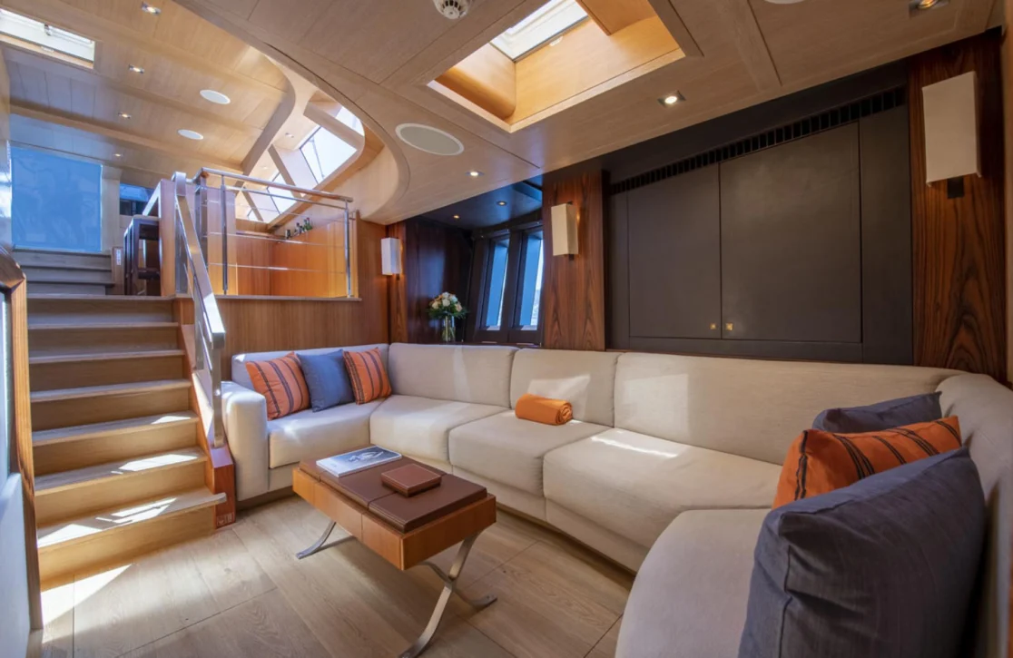 An image of Sharlou yacht