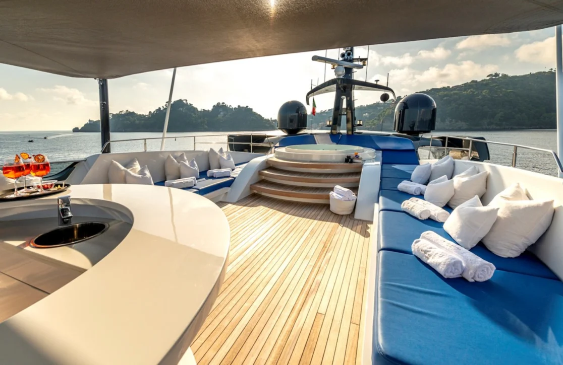 An image of Royal Falcon One yacht