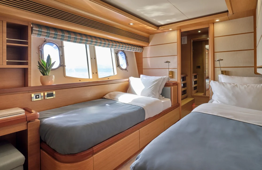 An image of Best Off yacht