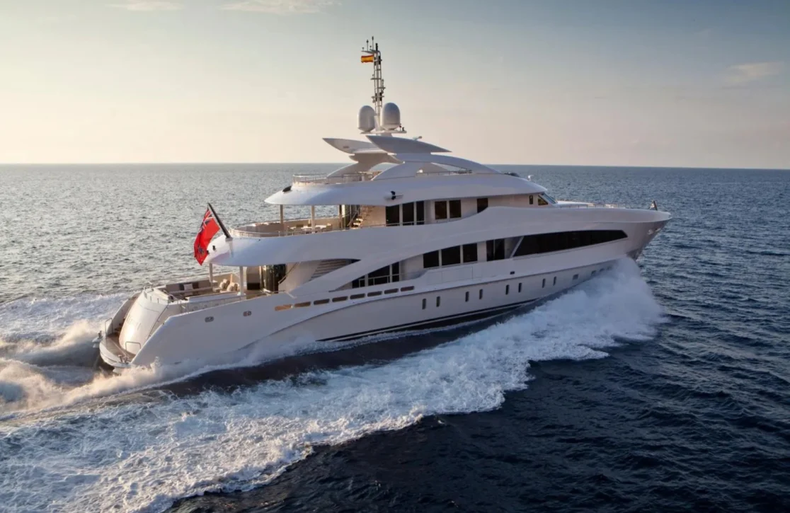An image of Knight yacht