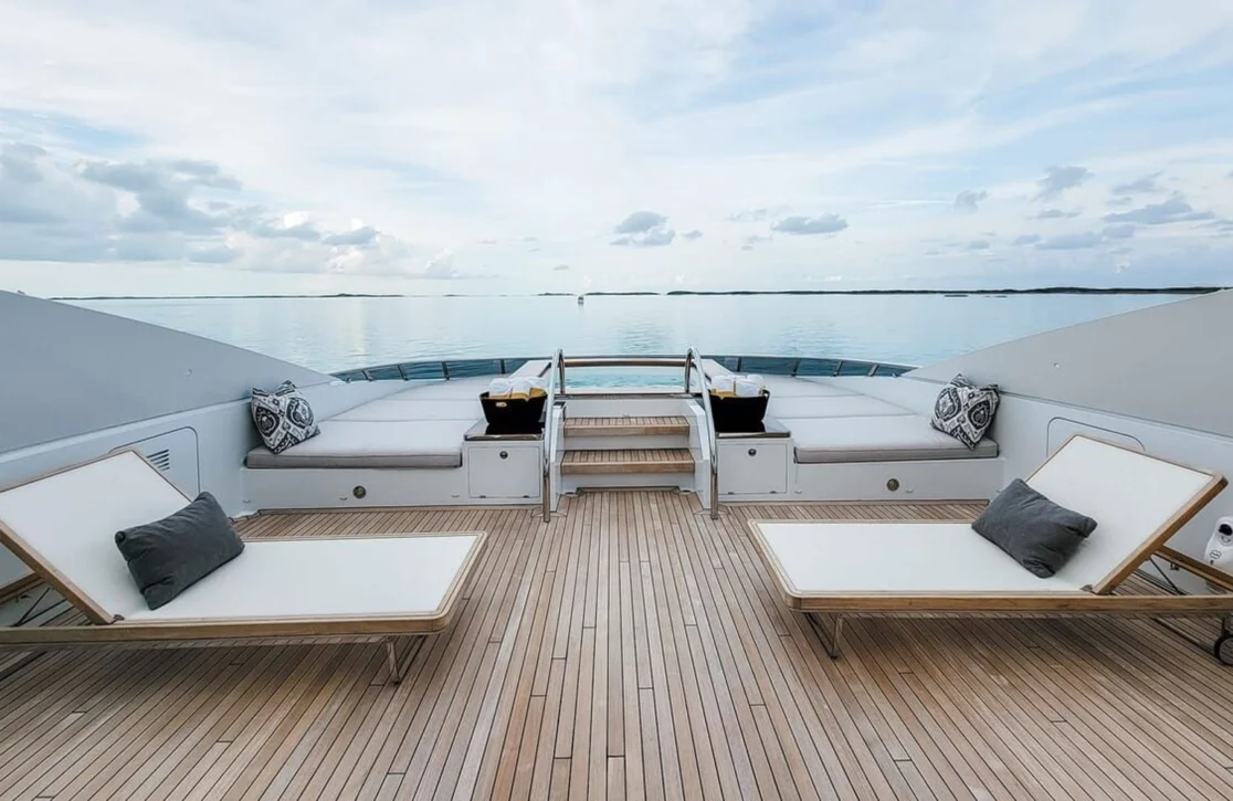 An image of Knight yacht