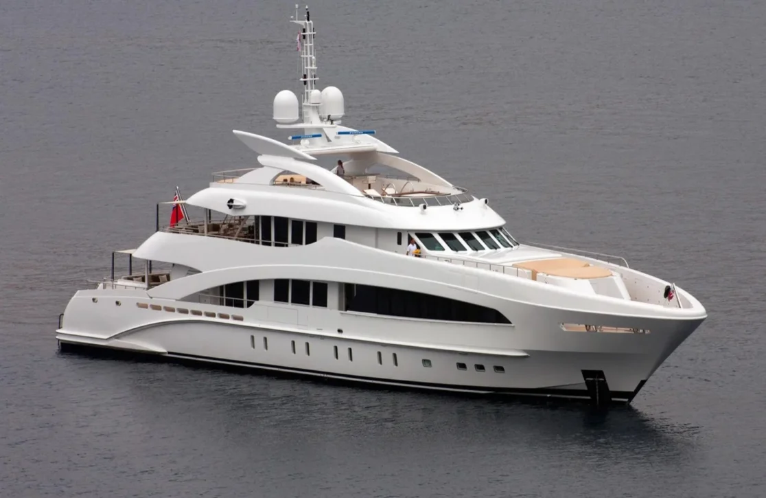 An image of Knight yacht