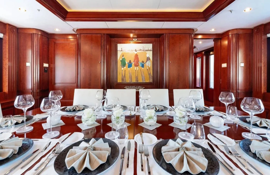 An image of Tirea yacht