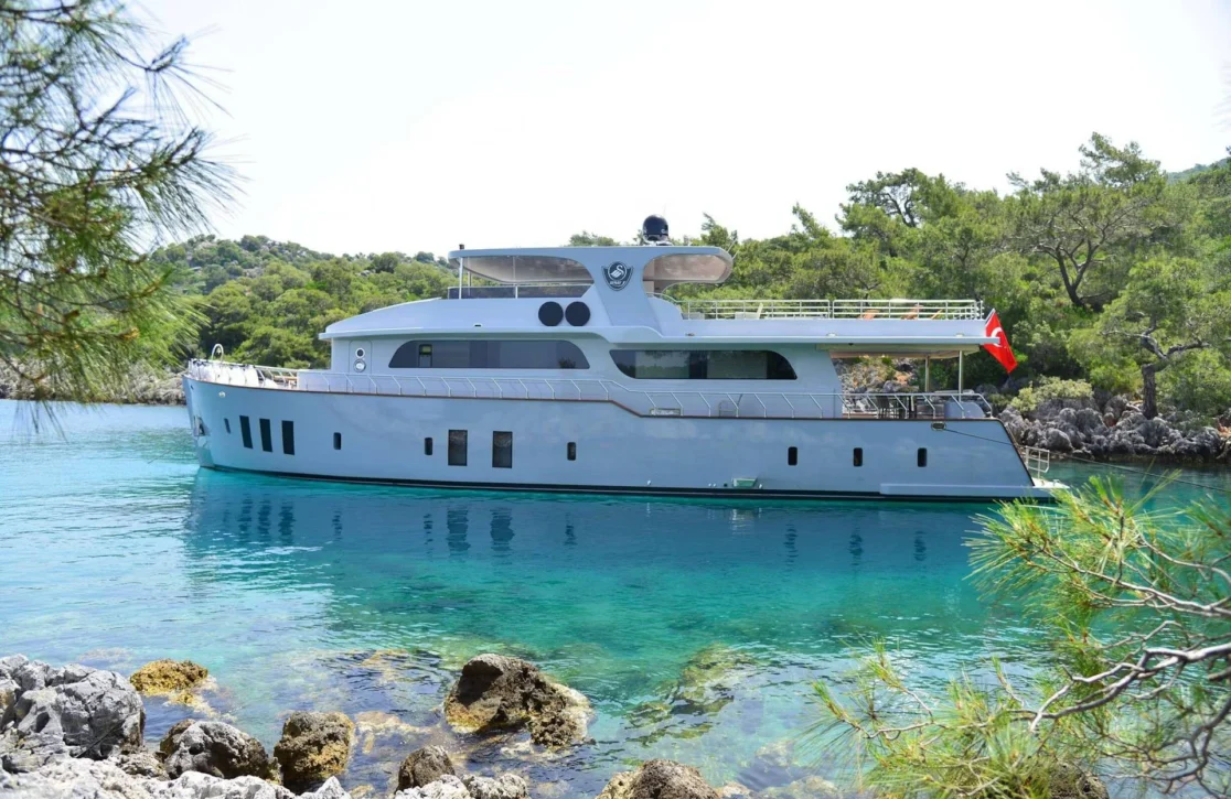 An image of Immersive yacht