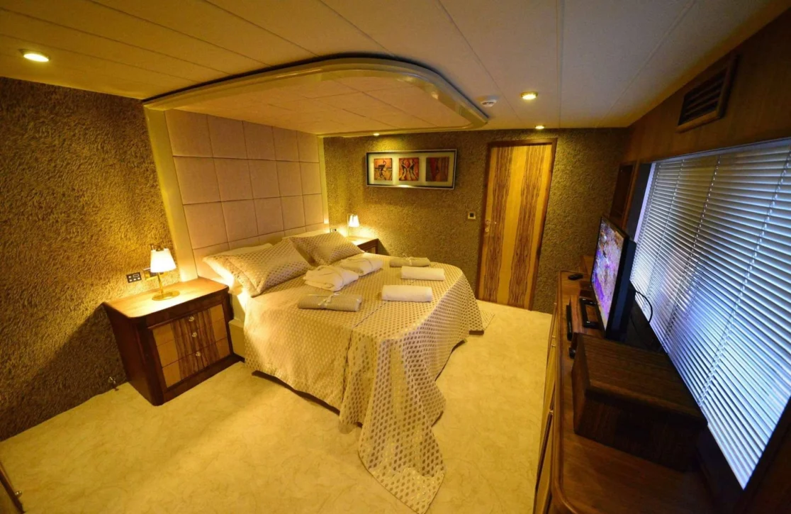 An image of Immersive yacht