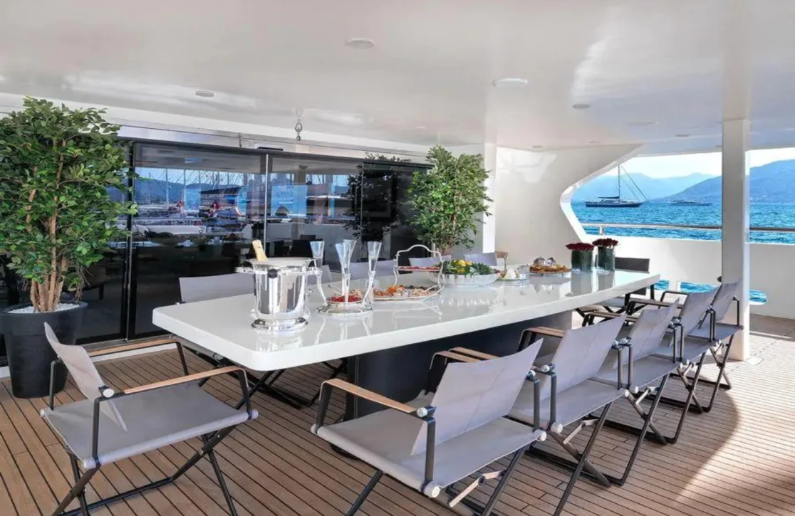 An image of Queen Mare yacht