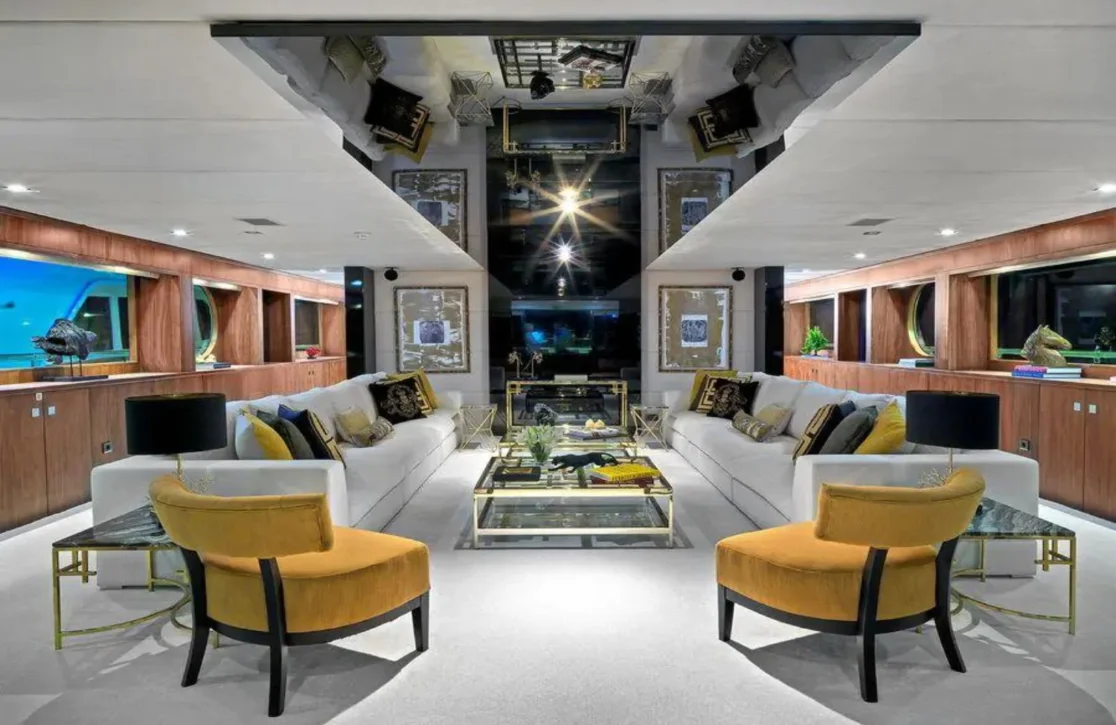 An image of Queen Mare yacht