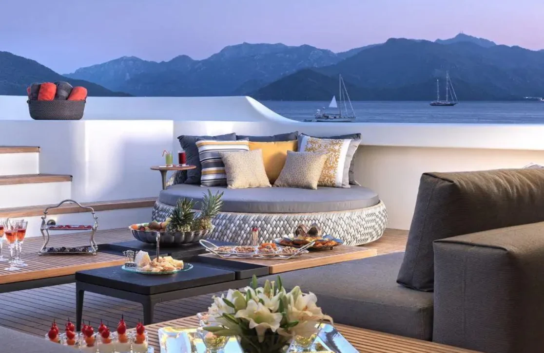 An image of Queen Mare yacht