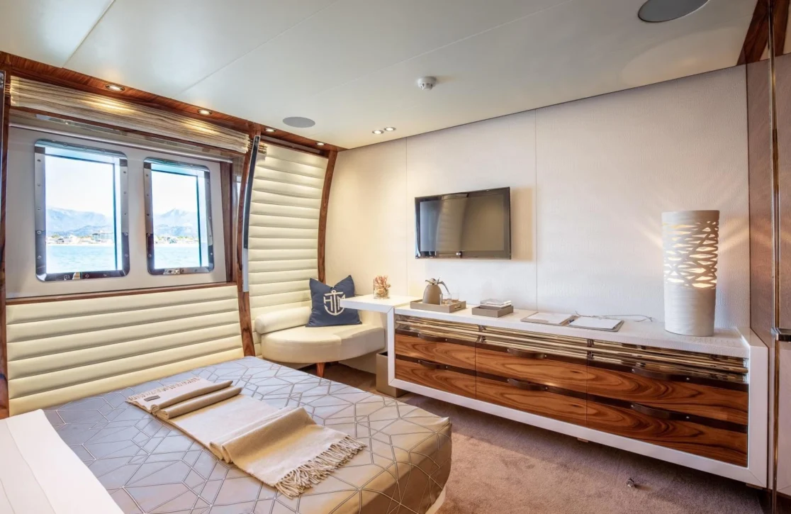 An image of Hatt Mill yacht