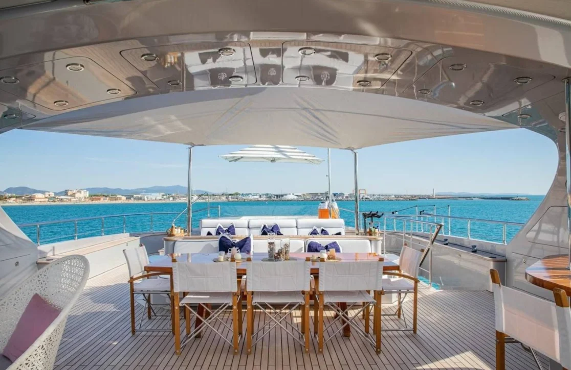 An image of Hatt Mill yacht