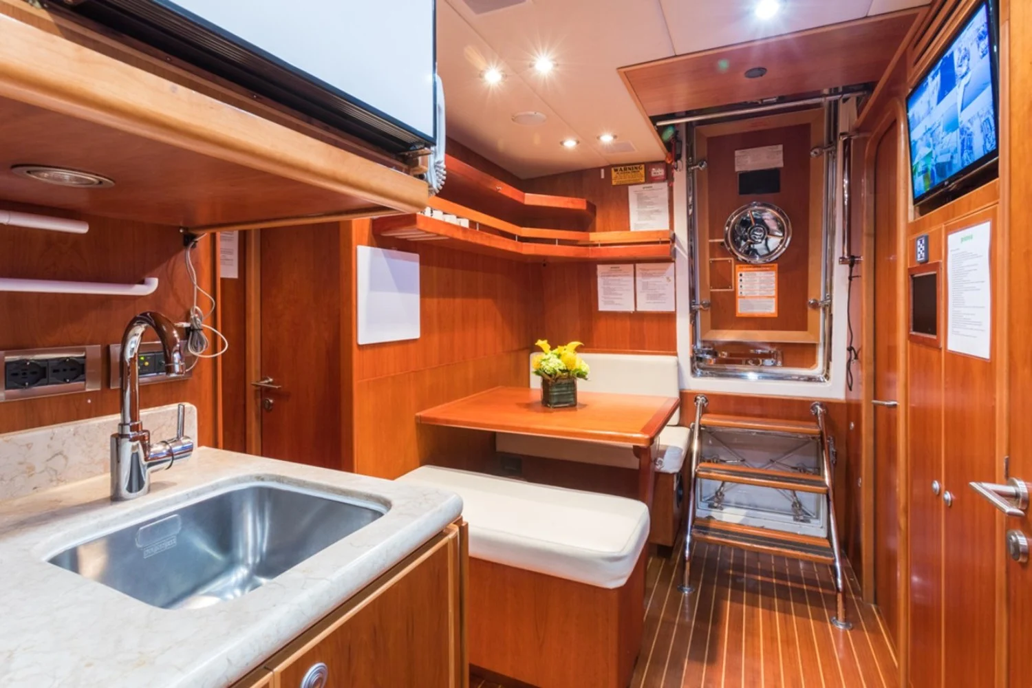 A preview of interior Kitchen
