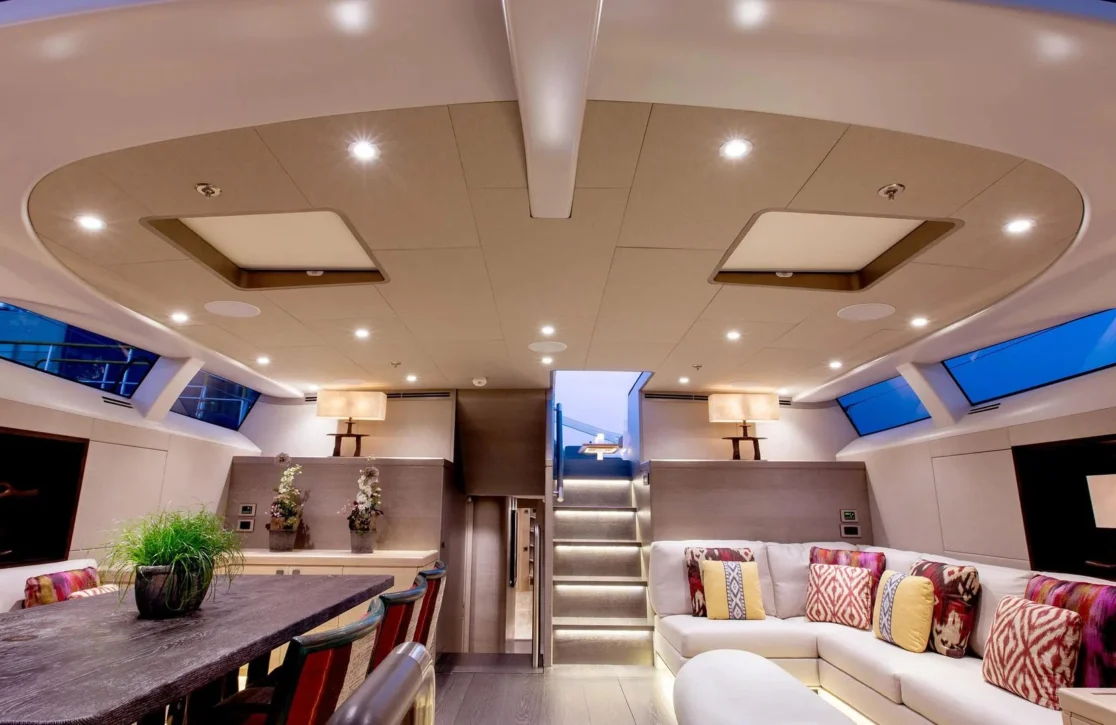 An image of Inukshuk yacht