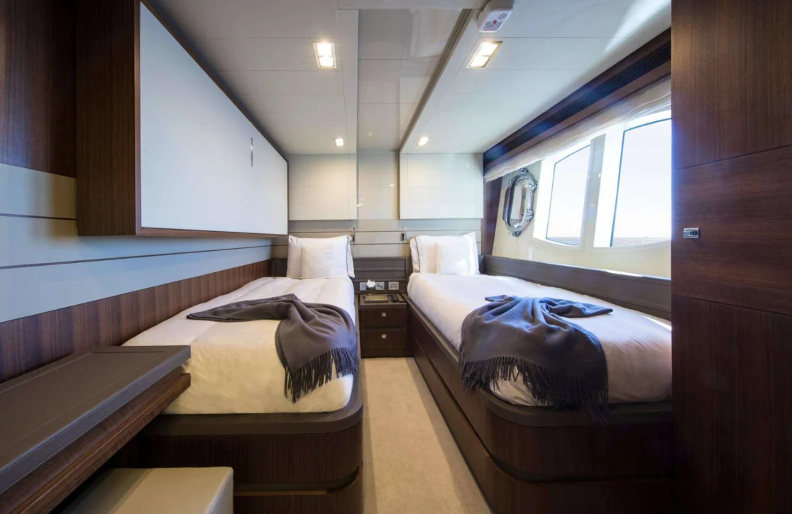 An image of Amore Mio yacht