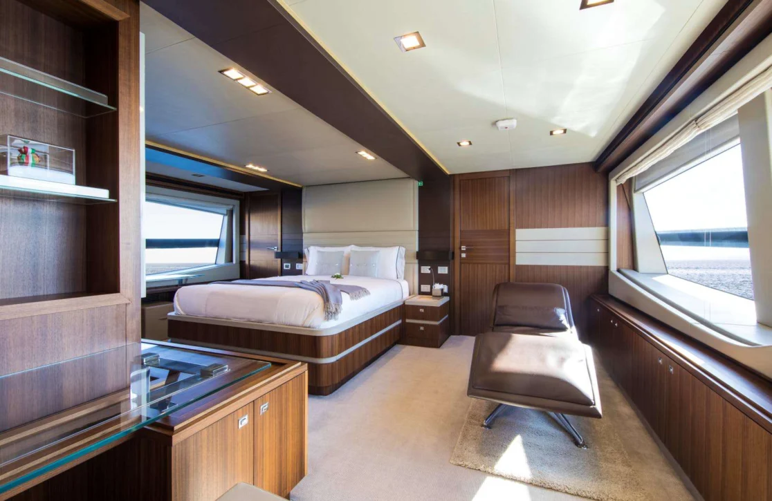 An image of Amore Mio yacht