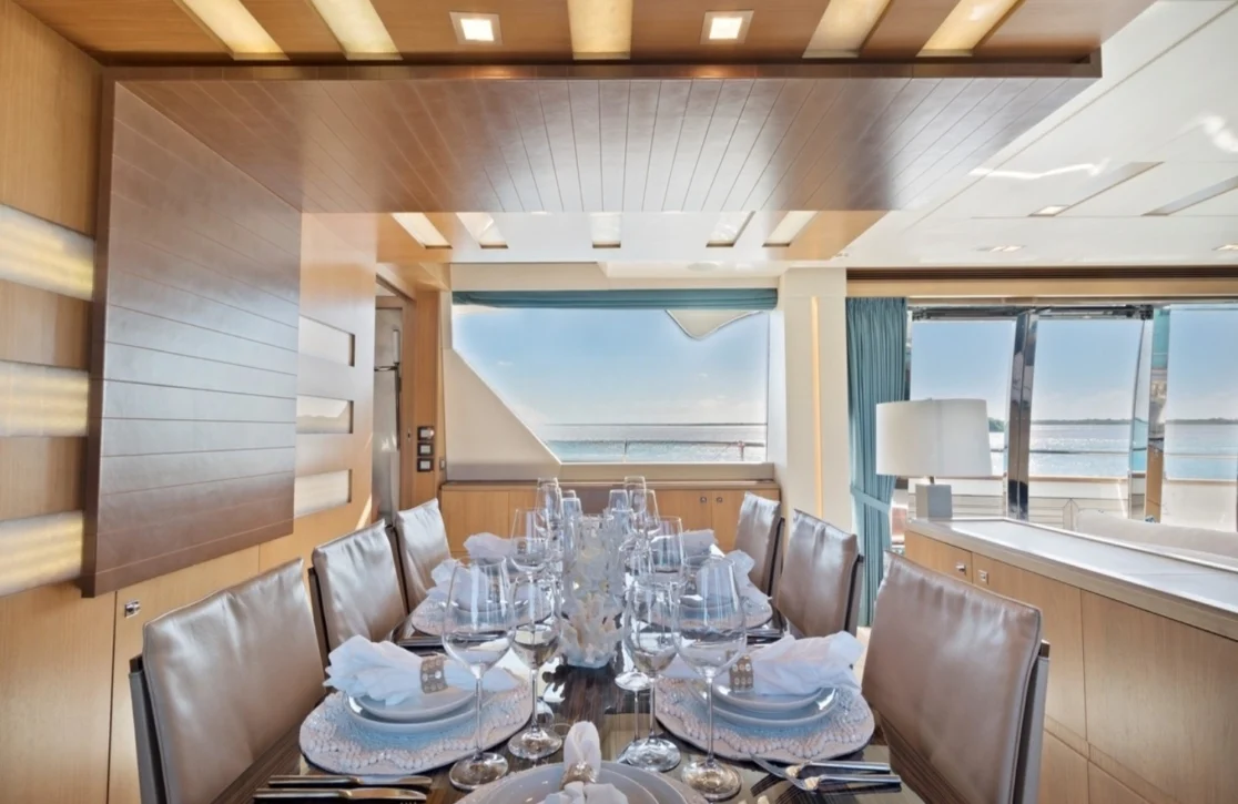 An image of Amore Mio yacht