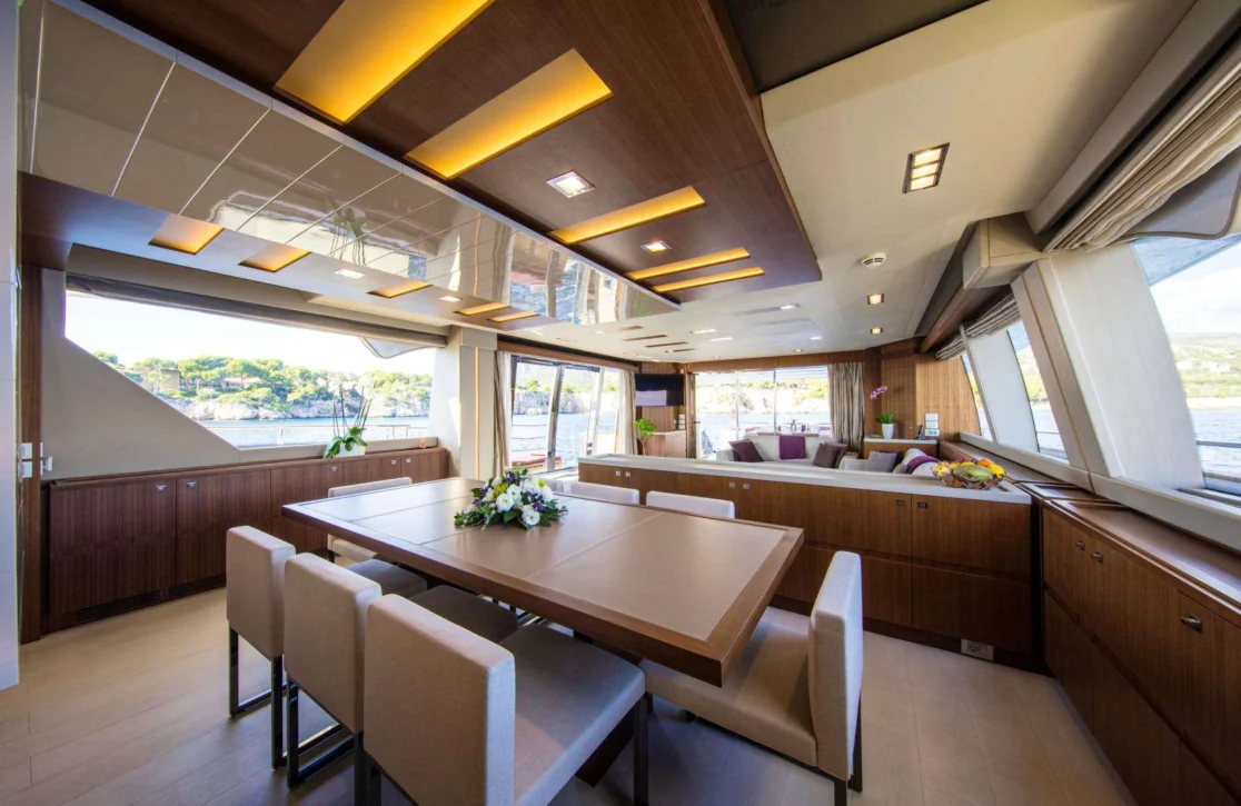 An image of Amore Mio yacht