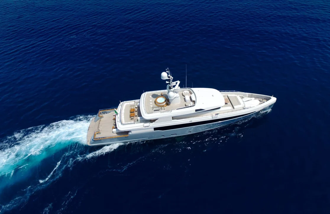 An image of Aslec 4 yacht