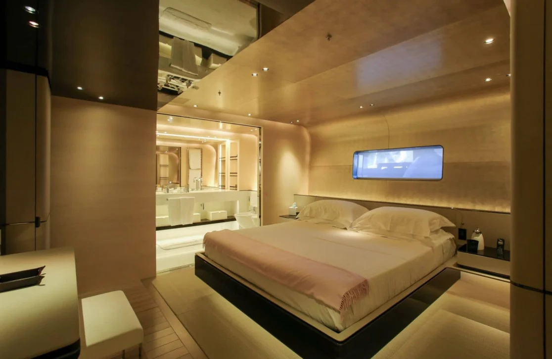 An image of Aslec 4 yacht