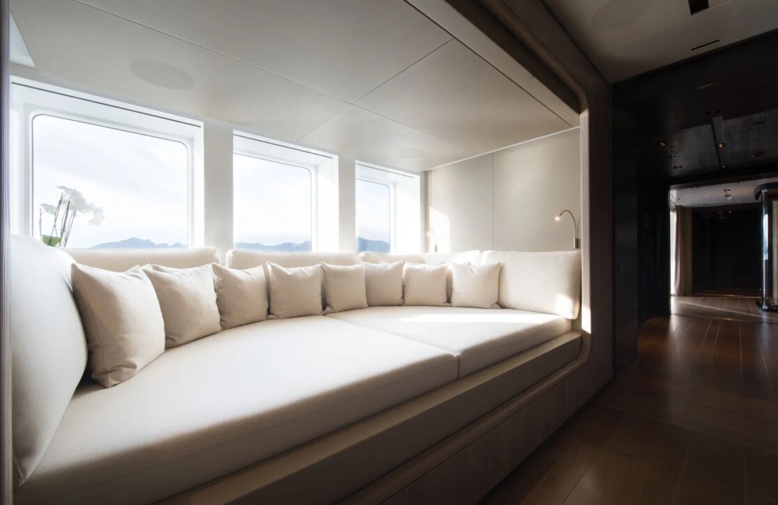 An image of Cloudbreak yacht