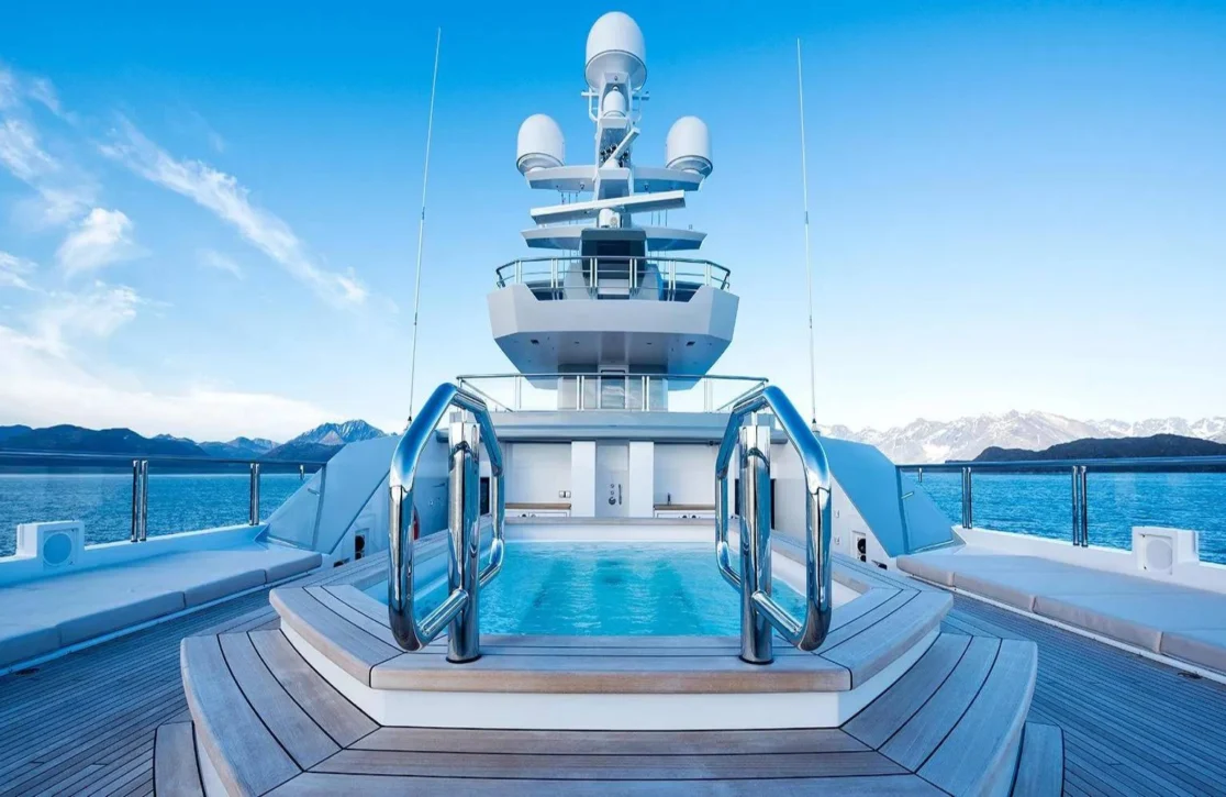 An image of Cloudbreak yacht