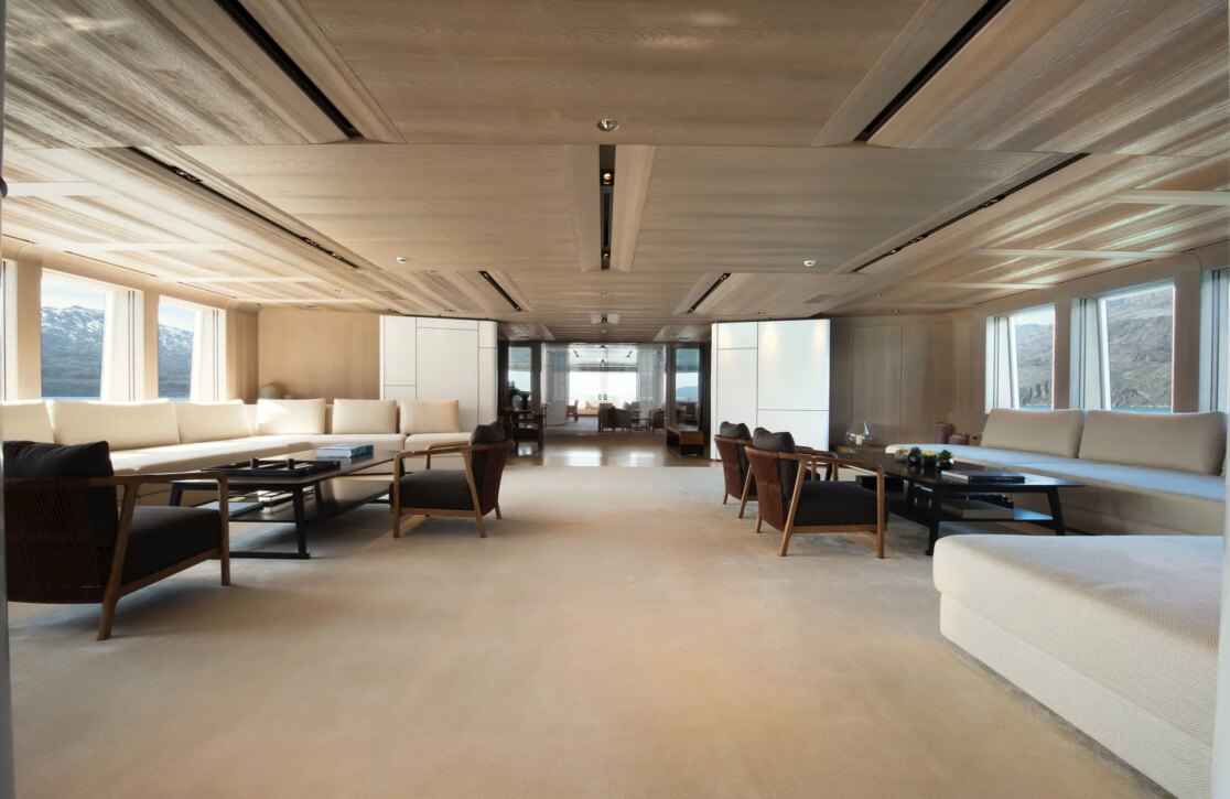 An image of Cloudbreak yacht