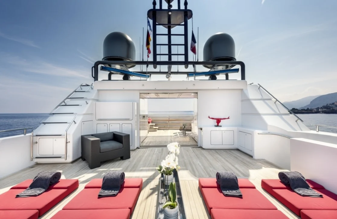 An image of Thanuja yacht