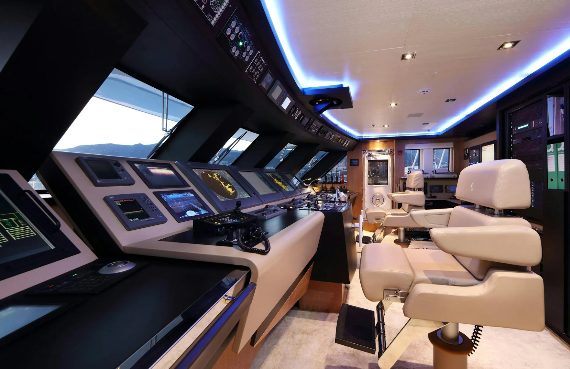 A preview of interior Bridge driving area