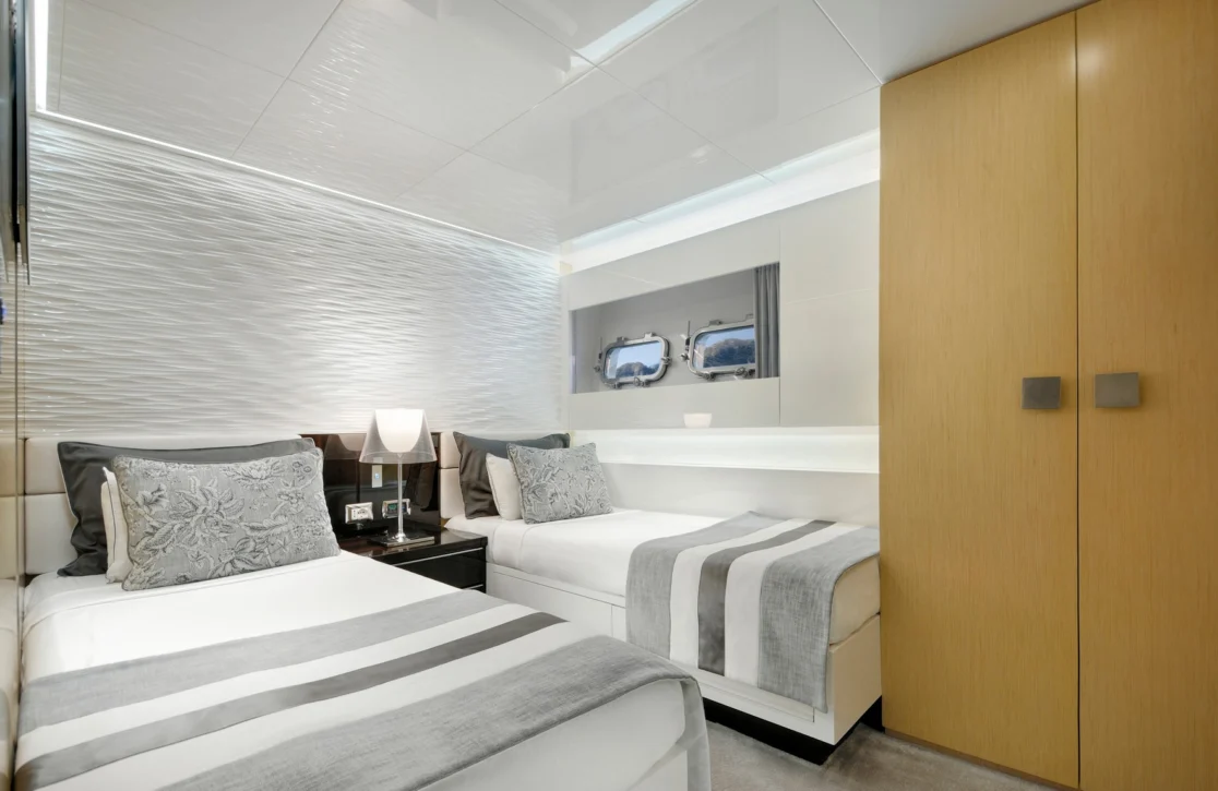 An image of Sun yacht